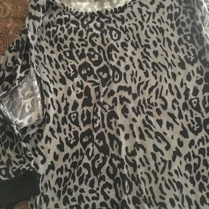 Leopard print top size L